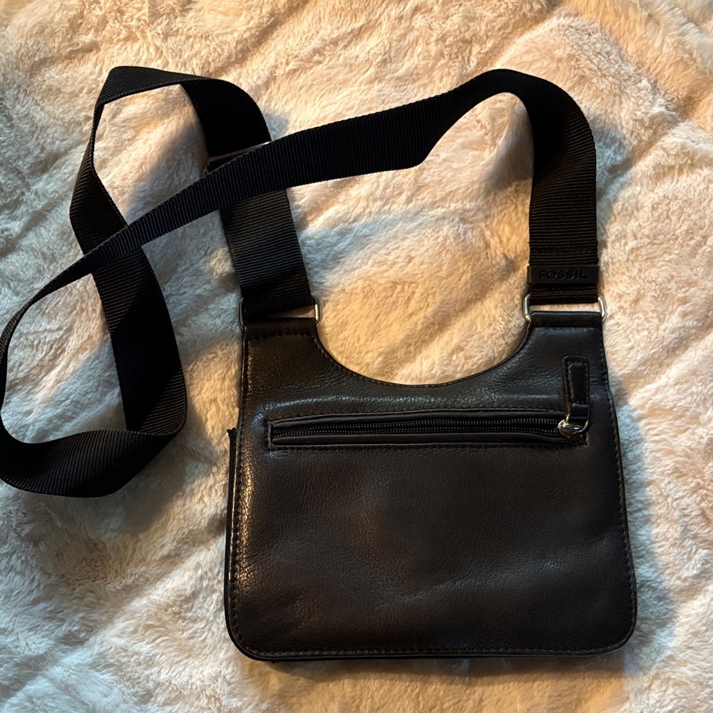 Elegant Black Leather Crossbody Bag